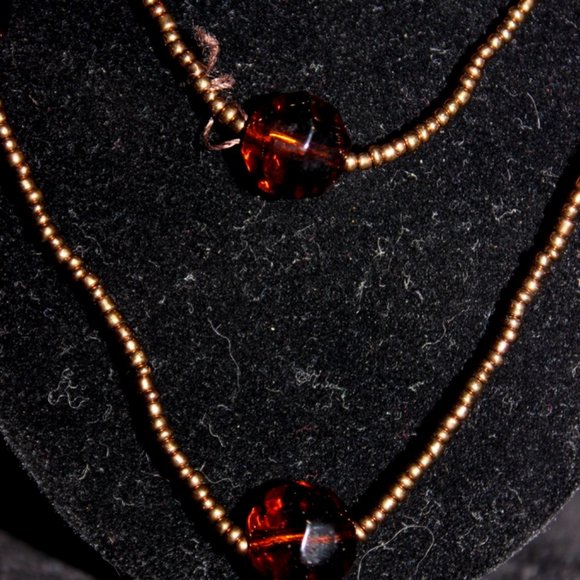 Possible Amber beaded 20” necklace - Picture 4 of 6